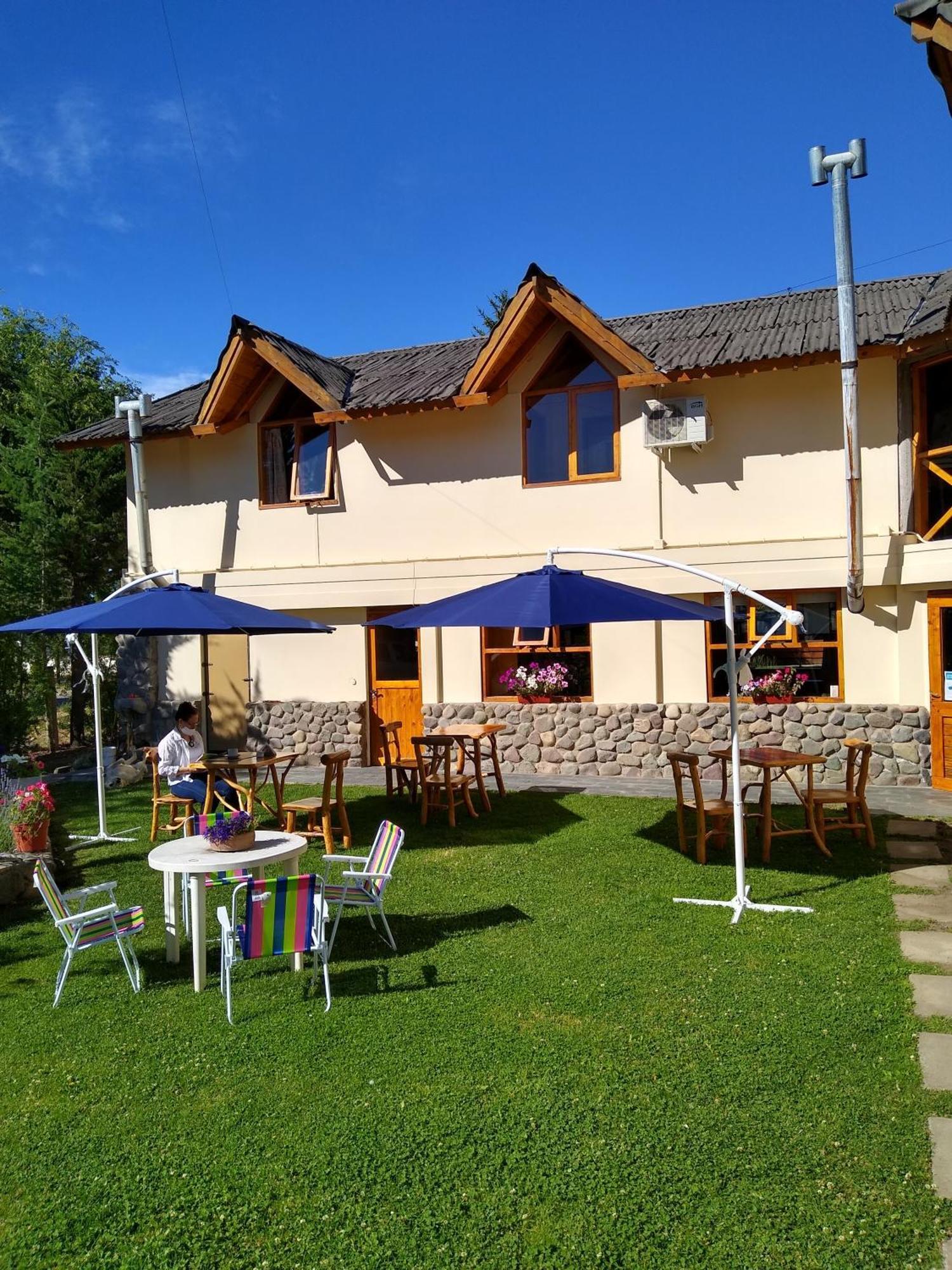 Hotel Y Cabanas Casa De Piedra Trevelín Eksteriør bilde
