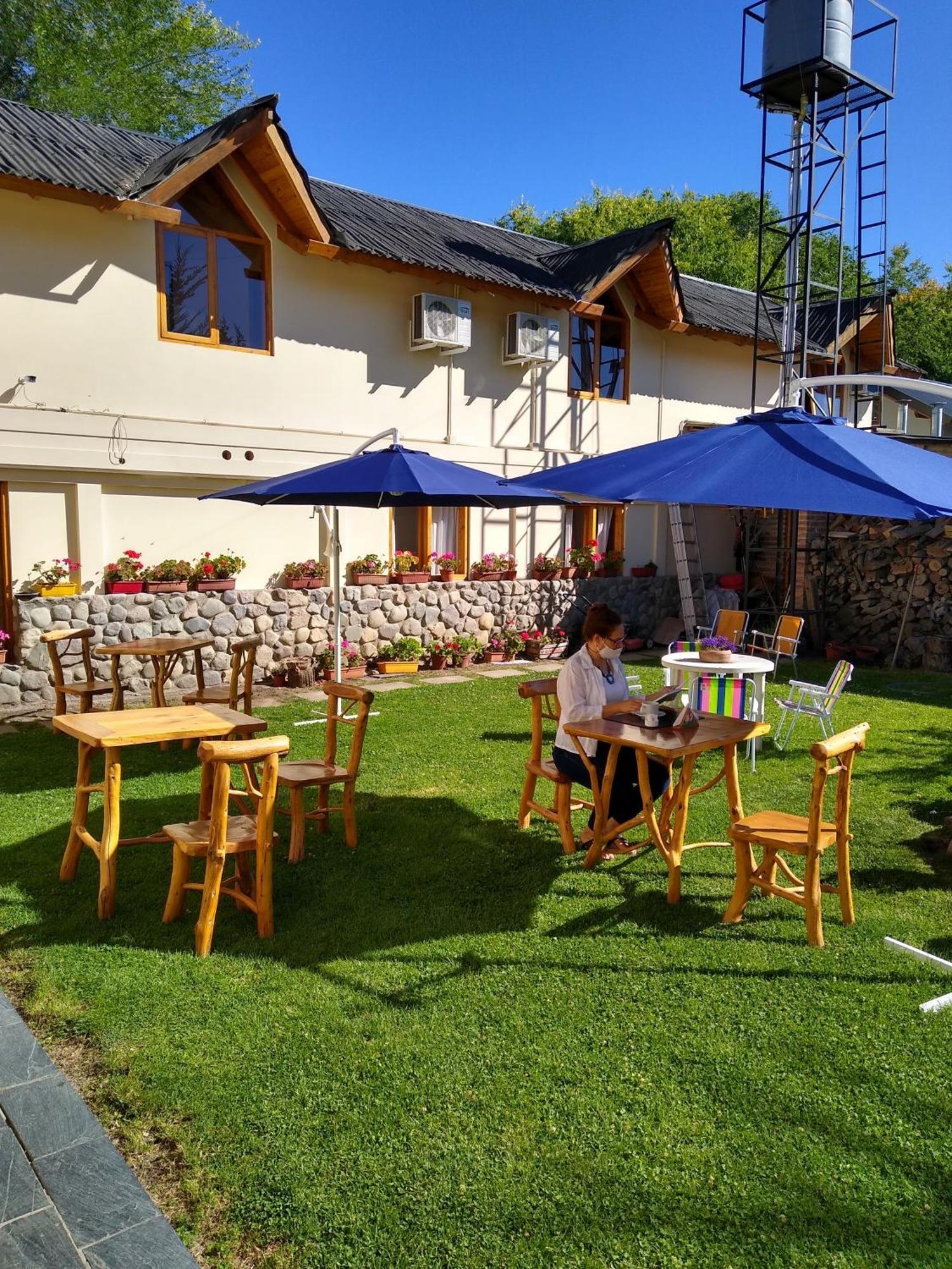Hotel Y Cabanas Casa De Piedra Trevelín Eksteriør bilde