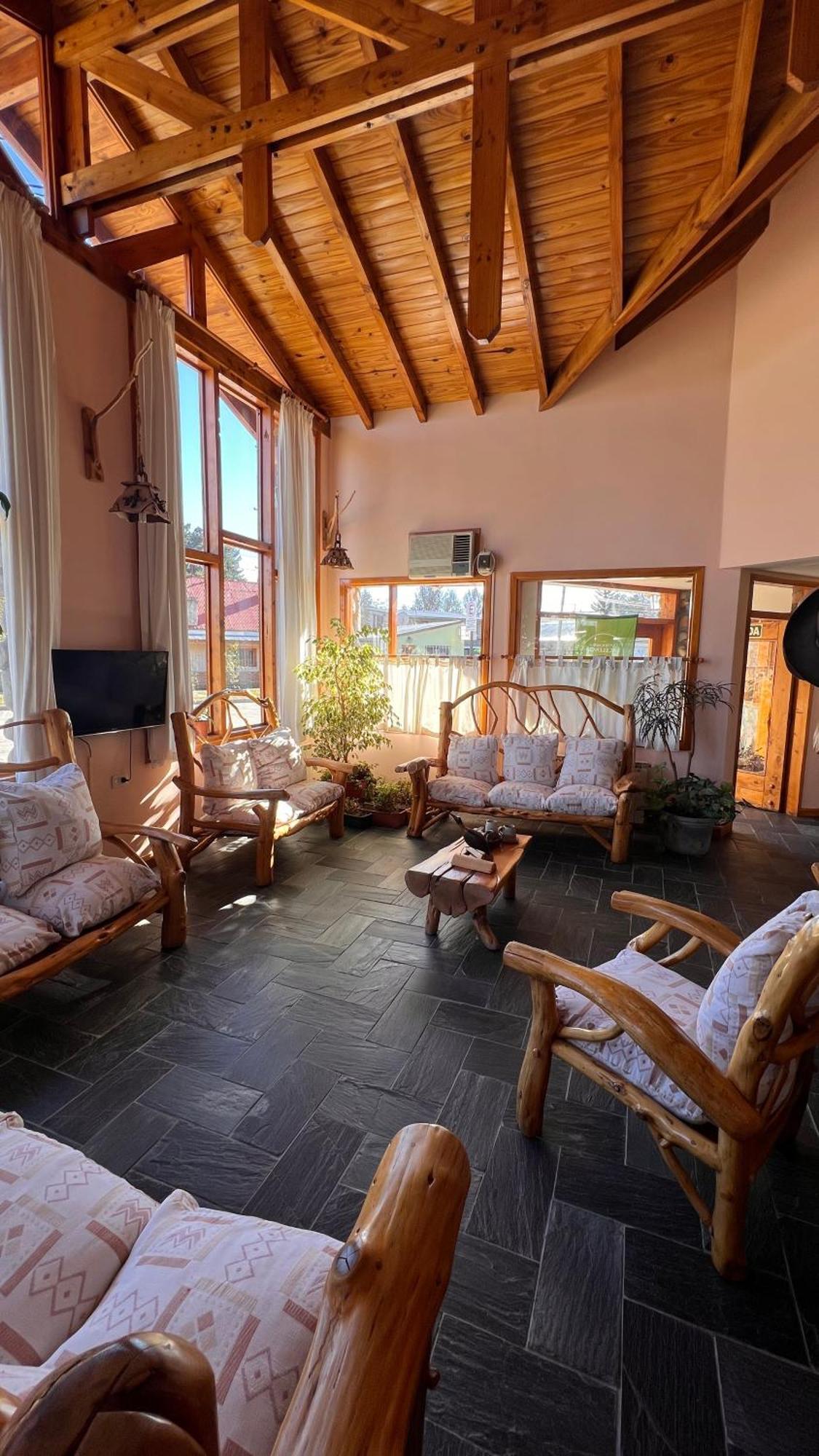 Hotel Y Cabanas Casa De Piedra Trevelín Eksteriør bilde